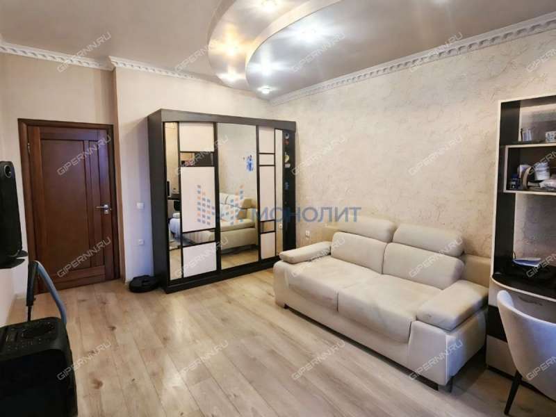 трёхкомнатная квартира на Московском шоссе дом 141