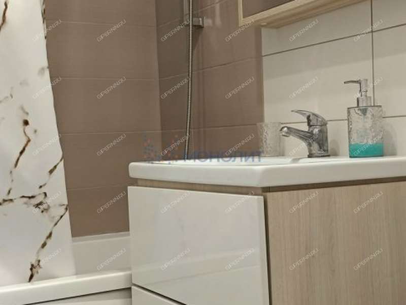 однокомнатная квартира на проспекте Героев Донбасса дом 8