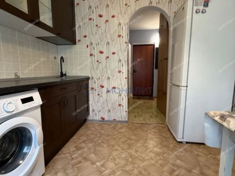 1-komnatnaya-ul-verhnepecherskaya-d-7-k1 фото