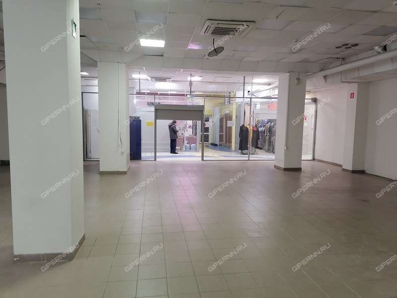 помещение под торговую площадь на Советская ул, д. 12