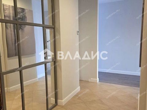 3-komnatnaya-per-koreyskiy-d-8 фото