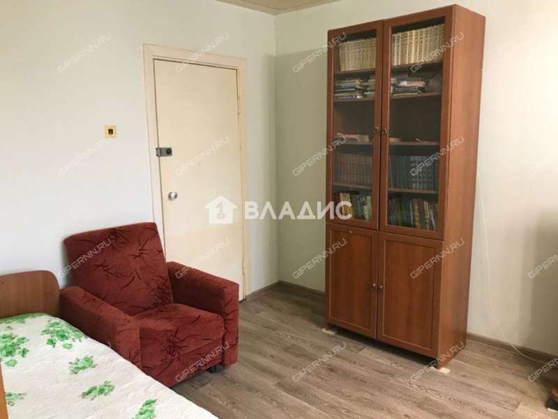 трёхкомнатная квартира на улице Адмирала Васюнина дом 1 к2