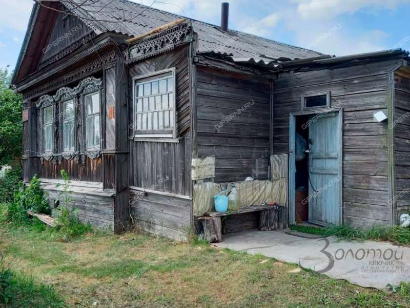 дом на Запрудной улице село Ореховец