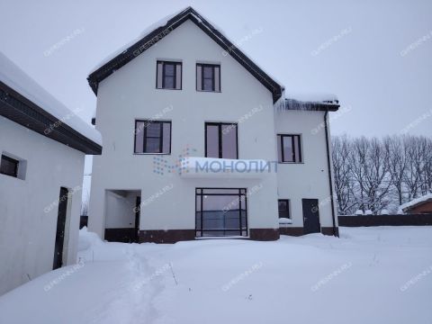 dom-rabochiy-poselok-maloe-kozino-balahninskiy-municipalnyy-okrug фото