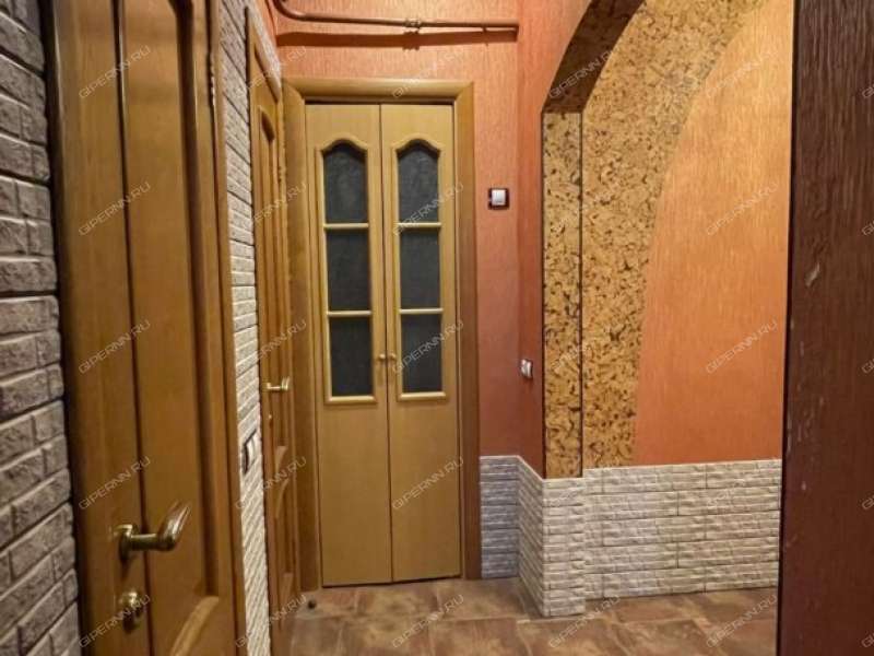 четырёхкомнатная квартира на улице Генкиной дом 39/17