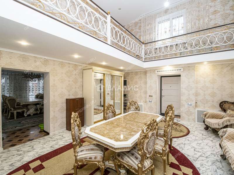 дом на Рельсовой улице