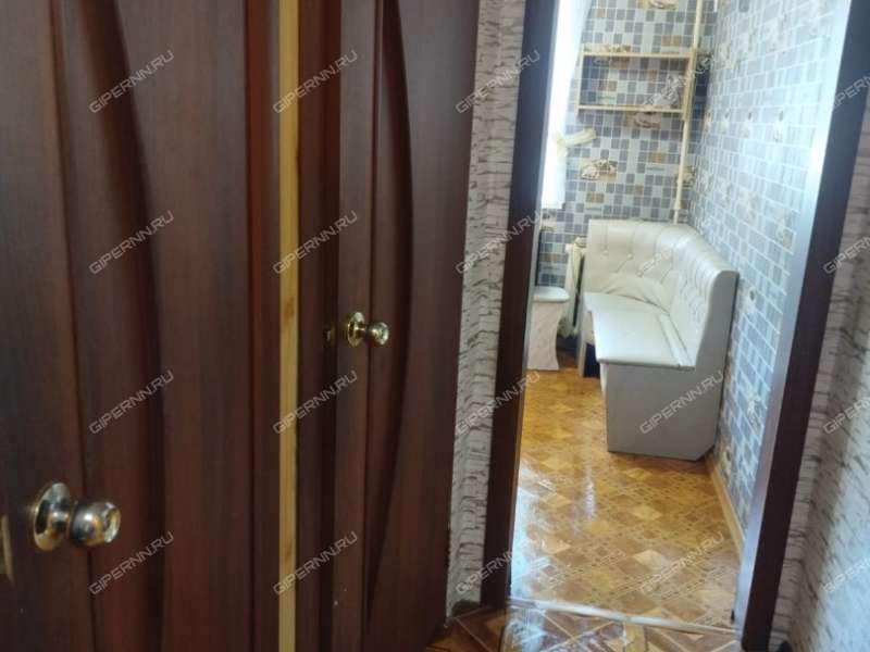 двухкомнатная квартира на проспекте Кирова дом 35а