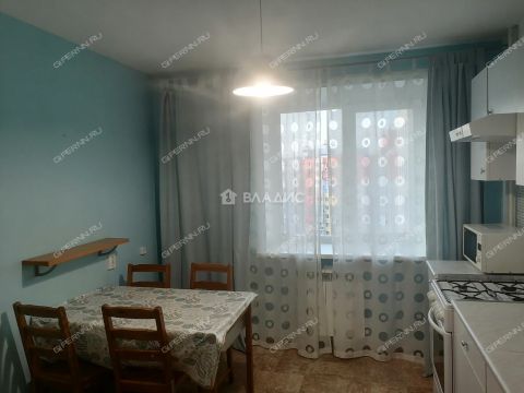 3-komnatnaya-ul-narodnaya-d-50 фото