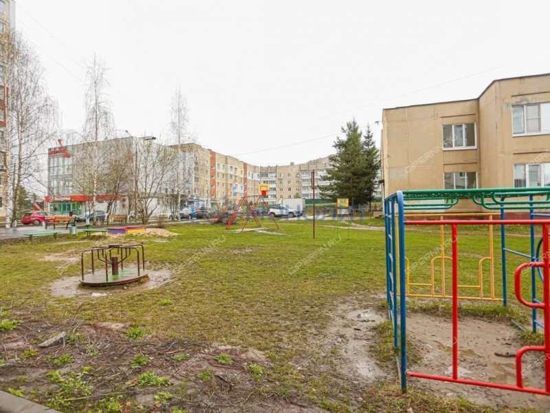 двухкомнатная квартира на проспекте Циолковского дом 102А город Дзержинск
