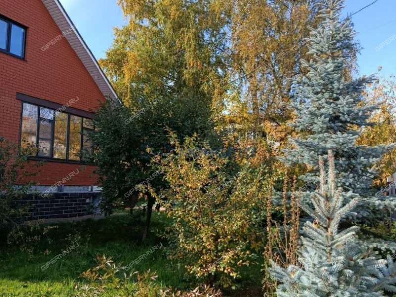 дом на улице Контак город Урень