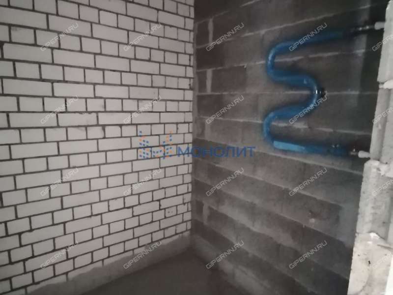 четырёхкомнатная квартира на Полтавской улице дом 15