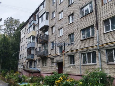 2-komnatnaya-ul-sazanova-d-8 фото