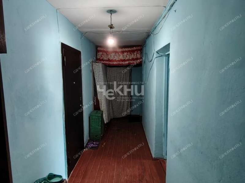 комната в доме 12а на улице Космонавта Комарова