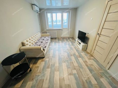 2-komnatnaya-ul-izhorskaya-d-38 фото