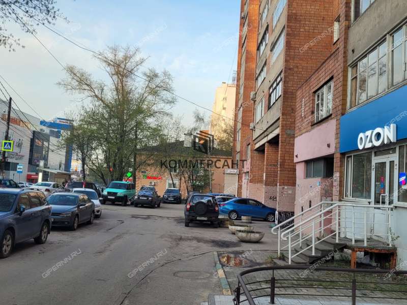 помещение под торговую площадь на улице Белинского