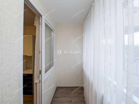 1-komnatnaya-ul-romantikov-d-3 фото