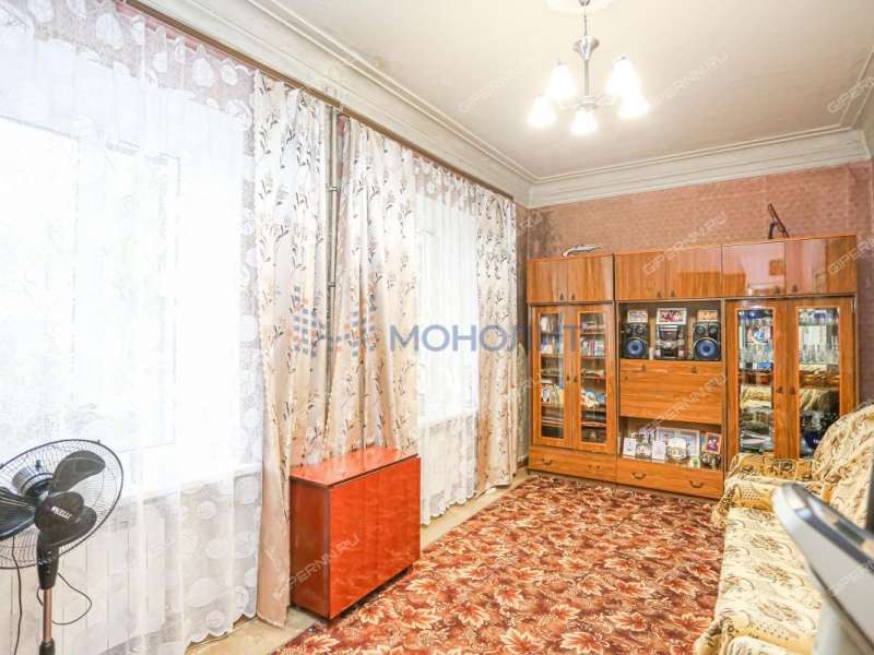 трёхкомнатная квартира на улице 50-летия Победы дом 6/2