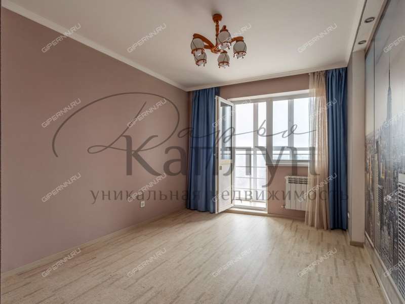 четырёхкомнатная квартира на улице Тимирязева дом 43